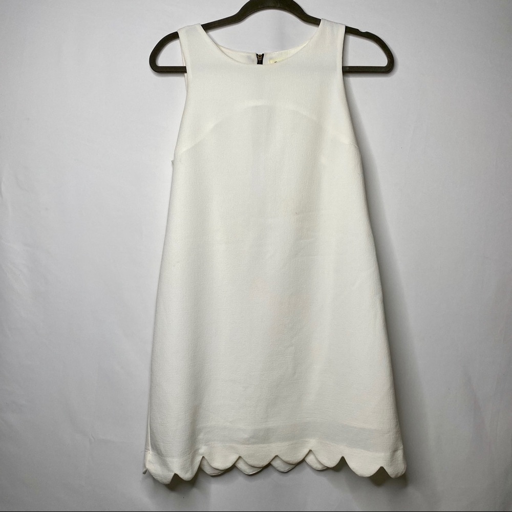 Monteau White Scallpoed Mini Dress Size M